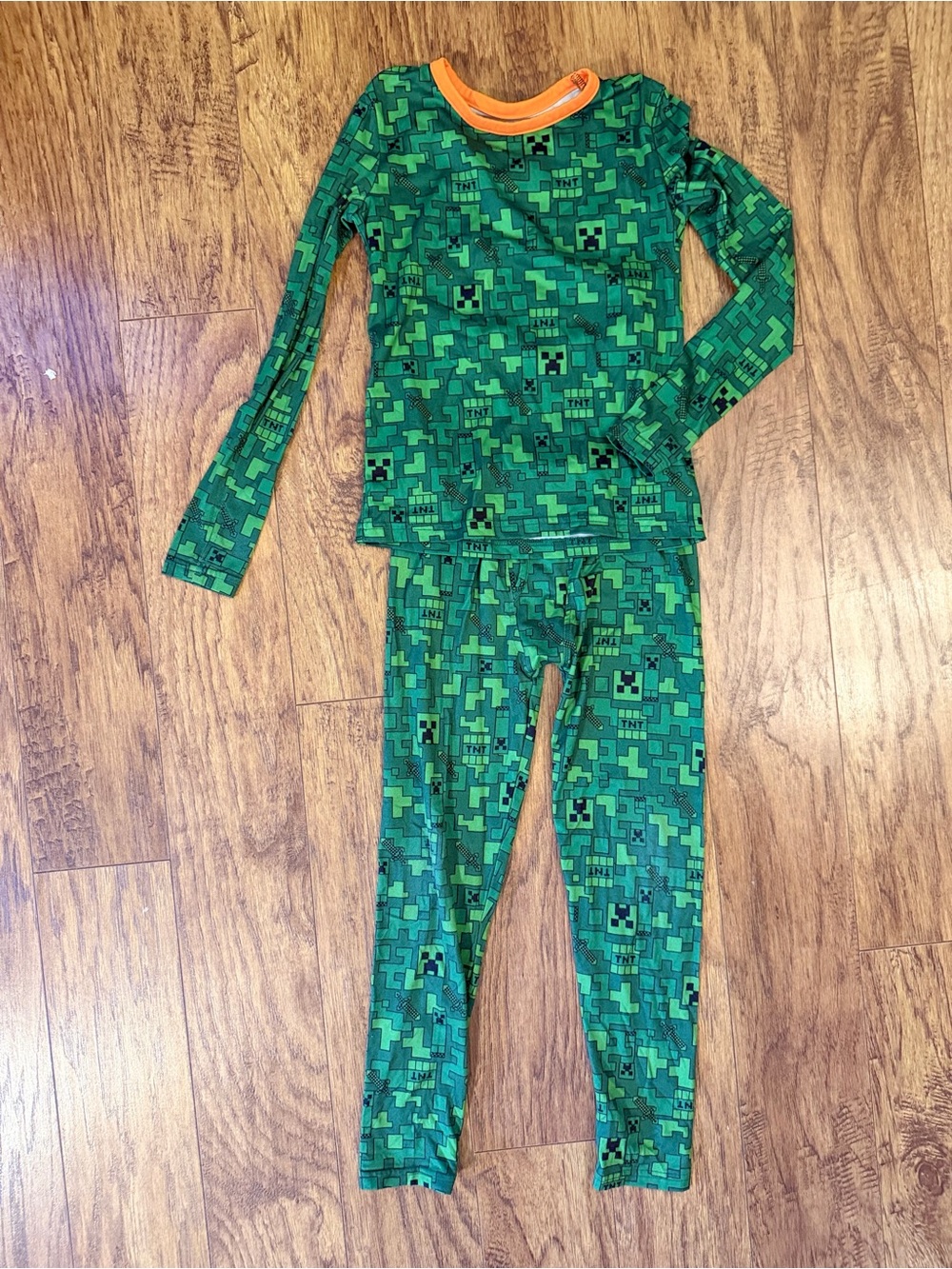 Kids Green Pixel-Pattern Pajama Set with Orange Neck Trim